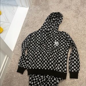 Black and White NY Patterned Hoodie